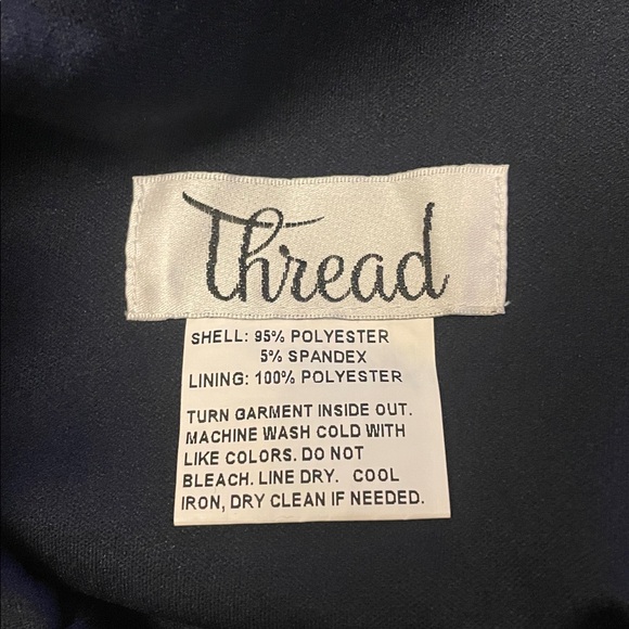 New Thread SQUARE-NECK SATIN A LINE MAXI DRESS WITH FRONT SLIT IN MIDNIGHT XS - Picture 4 of 6